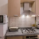 By Galata- Historical And Modern Apartment